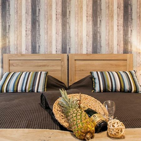 Safe Quiet Rooms In Apartment Close To Metro Station And Walk Acropolis Athen Eksteriør billede